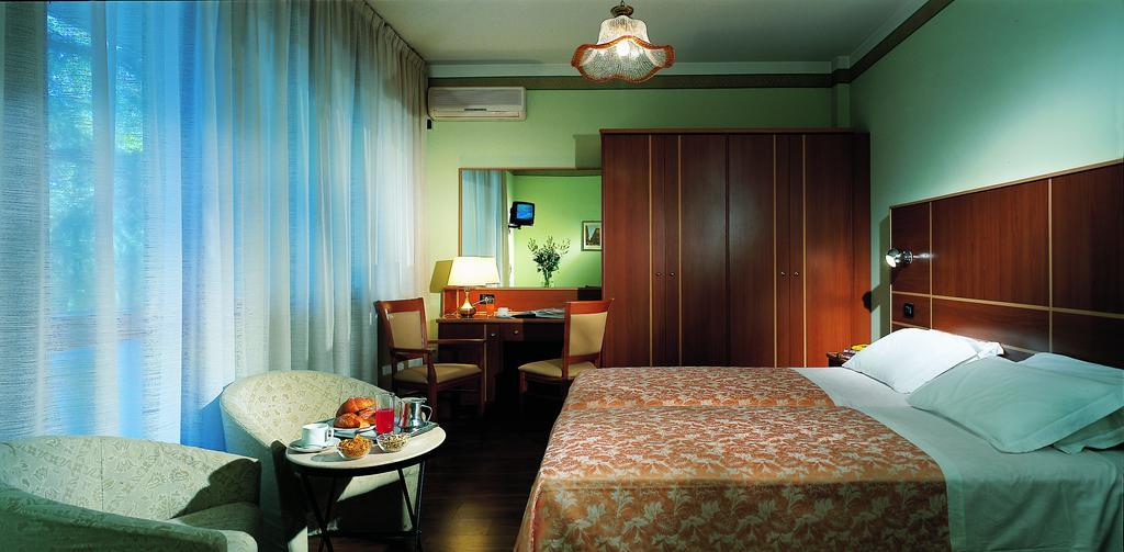 Hotel Terme Bologna Abano Terme Camera foto